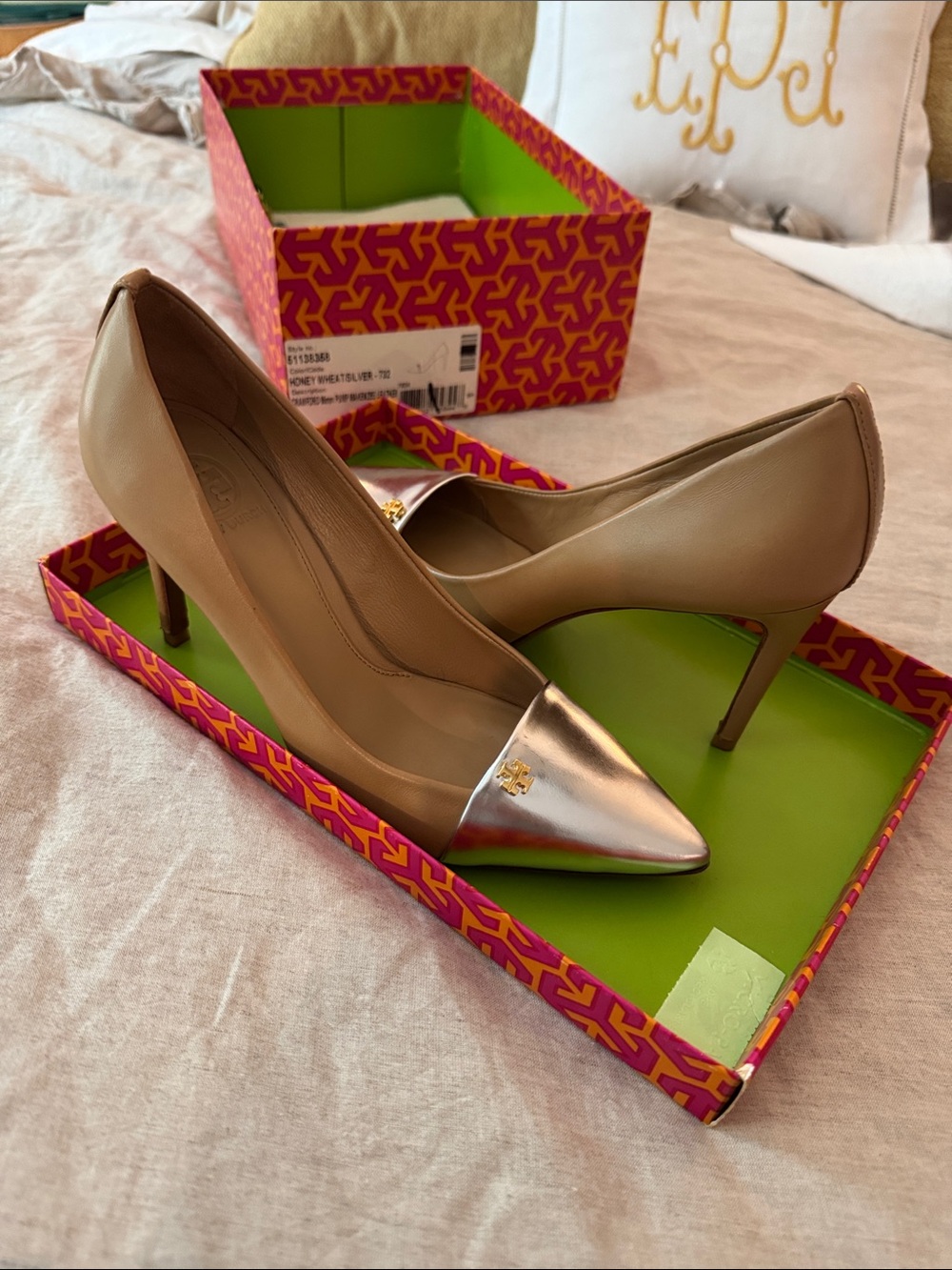 Tory Burch Beige Leather Pumps with Metallic Silver Pointed Toe